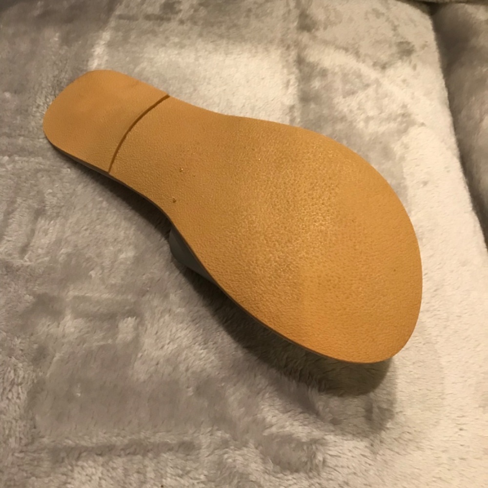 Sandals - Picture 3 of 3